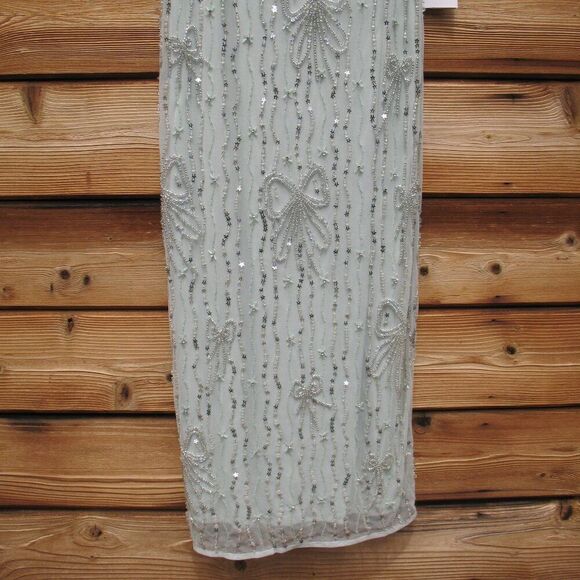 MAC DUGGAL 94129 Green Beaded Mesh Scoop Neck Fitted Gown With Bows - Picture 13 of 13